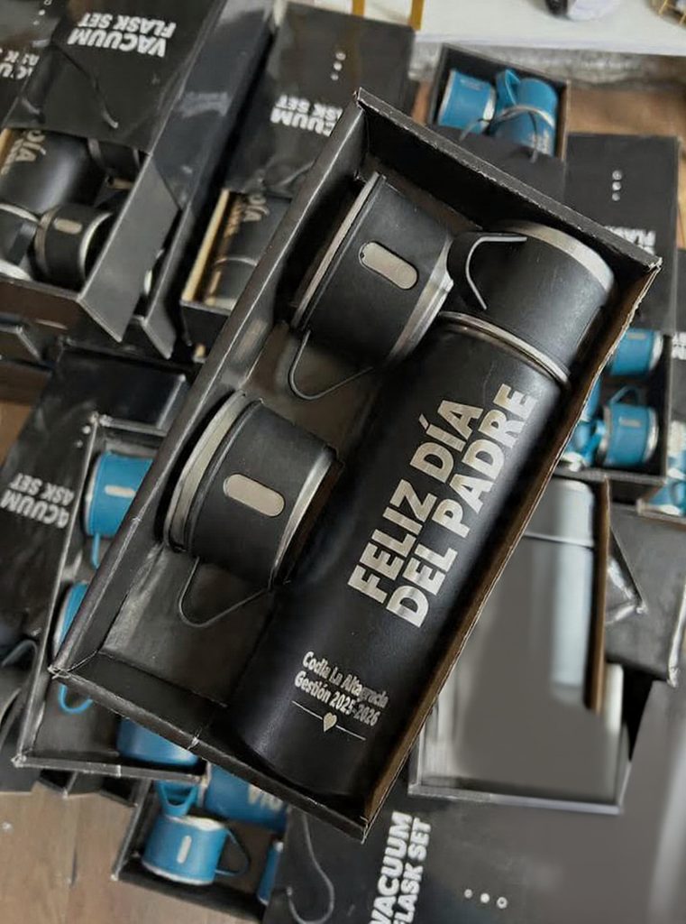 Set de termo y tazas de café personalizados